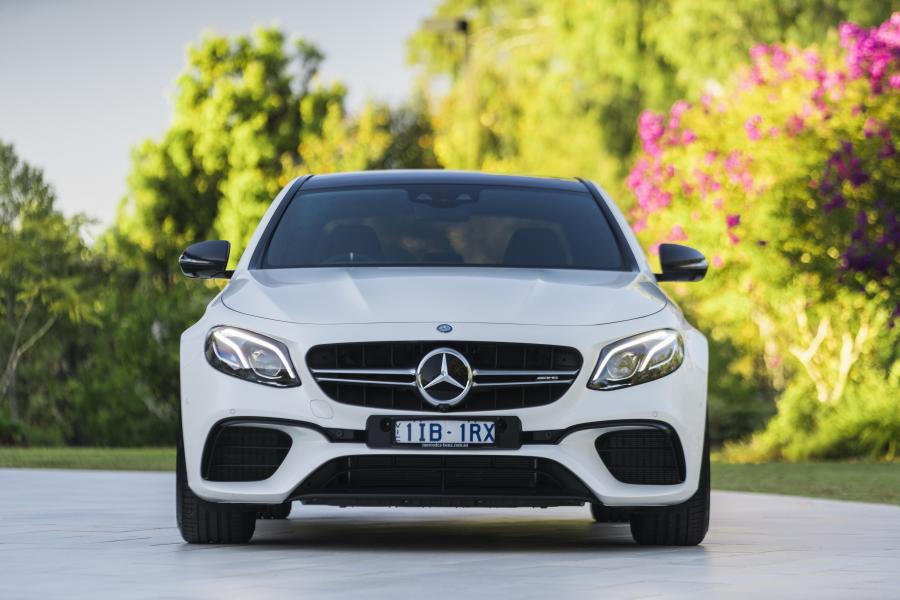  Mercedes-AMG E63 S 4Matic+ 2017 года  (AU) (фото 28 из 40)